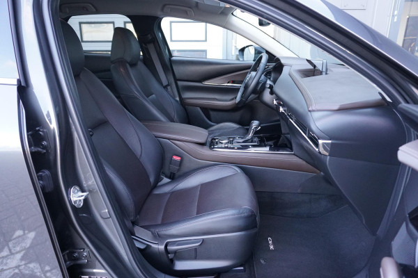 Mazda CX-30 2.0 e-SkyActiv-X M Hybrid AWD Luxury + 360 CAMERA / BOSE / TREKHAAK