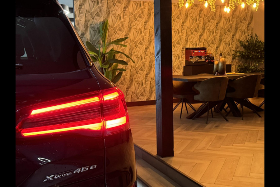 BMW X5 XDrive45e High Executive M-Pakket Garantie Pano Memory HK Audio Sfeer Carplay Camera Elek Achterklep StoelVW Leder Rijklaar