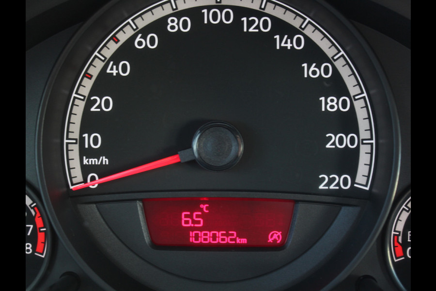 Volkswagen up! 1.0 BMT take up! AIRCO | LED | ELRM | STB | CV | ISOFIX