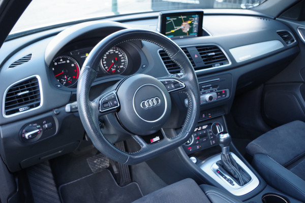 Audi Q3 2.0 TFSI 180 PK Automaat Quattro S-Line Sport Pro Line, Panoramadak, LED, Keyless