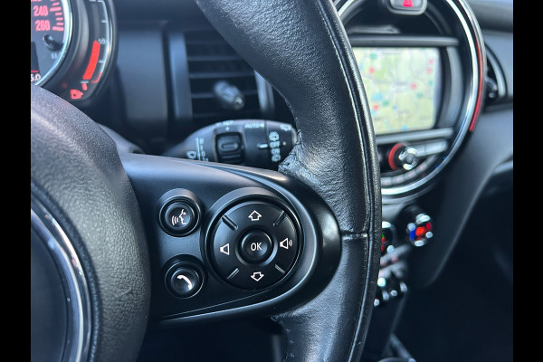 MINI Mini 1.5 Pepper Apple Carplay LED KeyLess NL-Auto Rijklaarprijs!