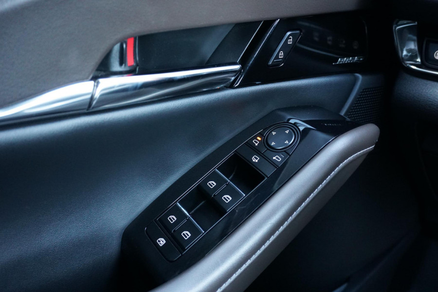 Mazda CX-30 2.0 e-SkyActiv-X M Hybrid AWD Luxury + 360 CAMERA / BOSE / TREKHAAK