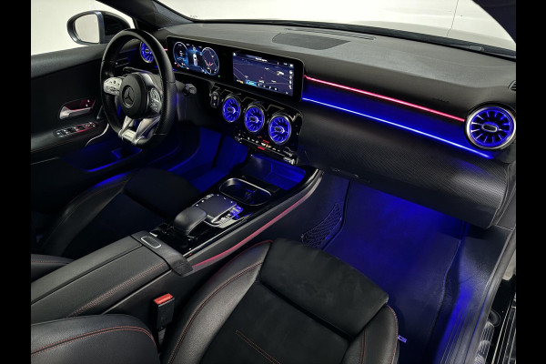 Mercedes-Benz A-Klasse 200 AMG Pano Sfeer Camera Cruise Widescreen