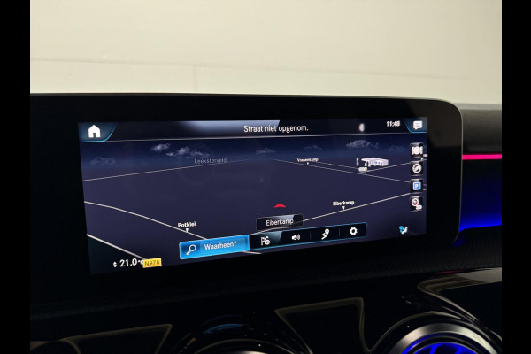 Mercedes-Benz A-Klasse 200 AMG Pano Sfeer Camera Cruise Widescreen