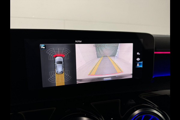 Mercedes-Benz A-Klasse 200 AMG Pano Sfeer Camera Cruise Widescreen