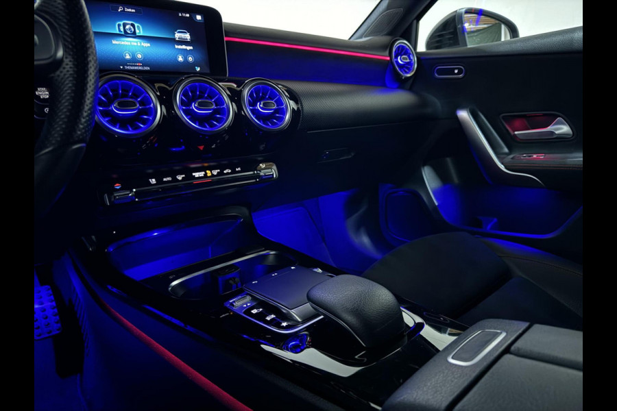 Mercedes-Benz A-Klasse 200 AMG Pano Sfeer Camera Cruise Widescreen