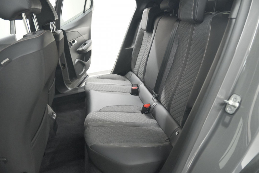 Peugeot 2008 Hybrid 136 e-DCS6 Allure | 360 Camera | Adaptieve Cruise Control | Dodehoekdetectie | Navigatie