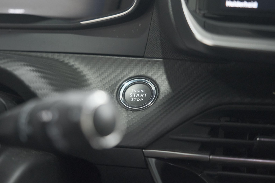 Peugeot 2008 Hybrid 136 e-DCS6 Allure | 360 Camera | Adaptieve Cruise Control | Dodehoekdetectie | Navigatie