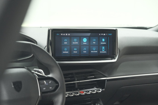 Peugeot 2008 Hybrid 136 e-DCS6 Allure | 360 Camera | Adaptieve Cruise Control | Dodehoekdetectie | Navigatie