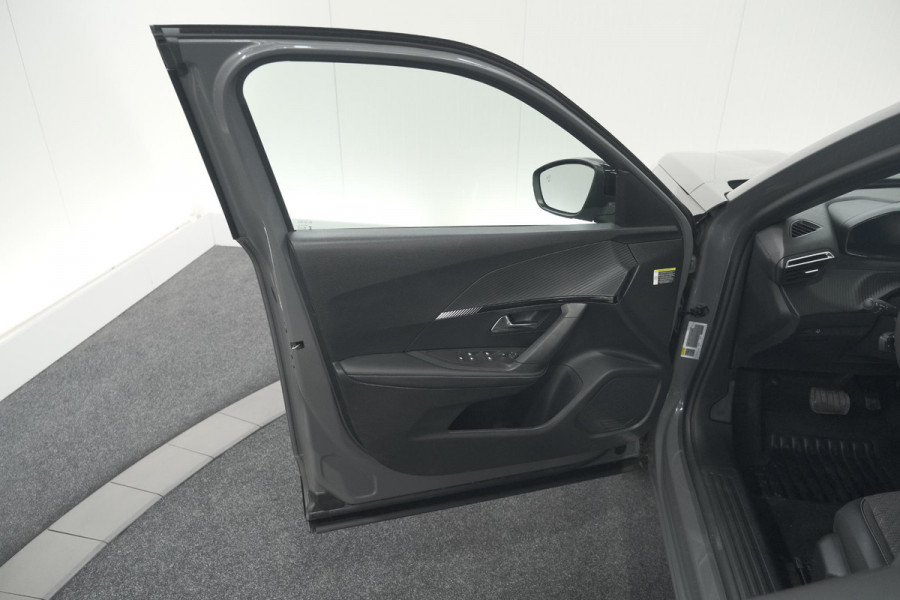 Peugeot 2008 Hybrid 136 e-DCS6 Allure | 360 Camera | Adaptieve Cruise Control | Dodehoekdetectie | Navigatie