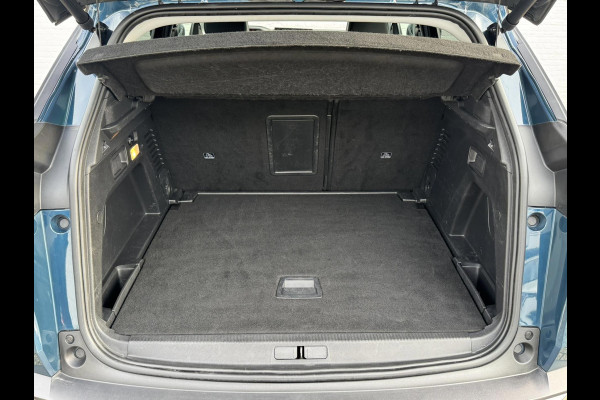 Peugeot 3008 1.2 PureTech Premium Automaat Trekhaak Cruise Climate Digitaal Dashboard Led 360 Camera Carplay Riem is vervangen