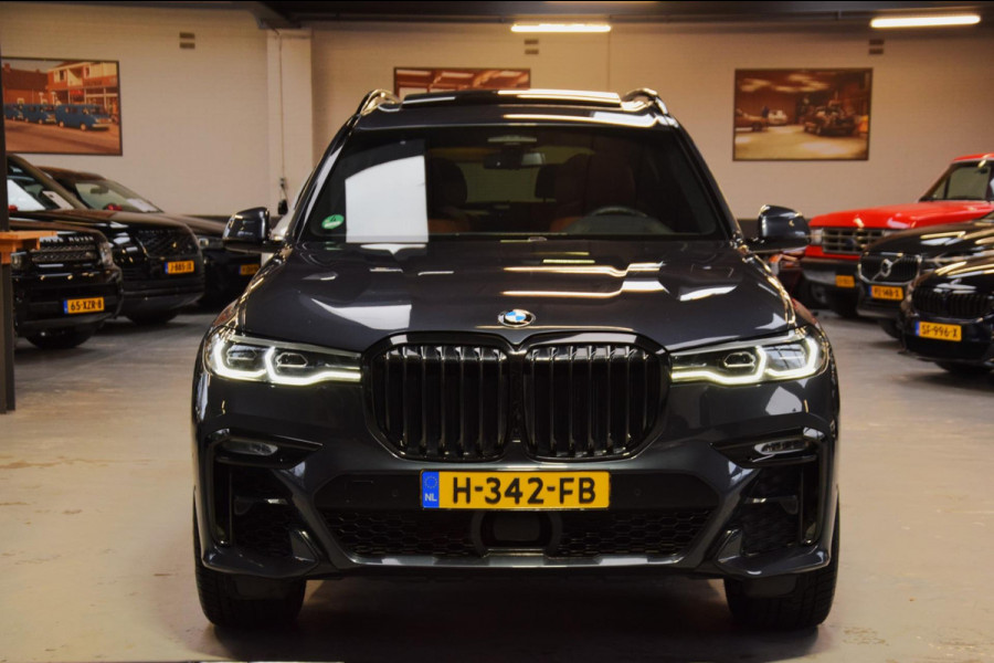 BMW X7 XDrive30d 6p. M-Pakket|1e Eig.|Org.NL|Panoramadak|Dealer Onderhouden