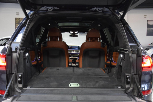BMW X7 XDrive30d 6p. M-Pakket|1e Eig.|Org.NL|Panoramadak|Dealer Onderhouden