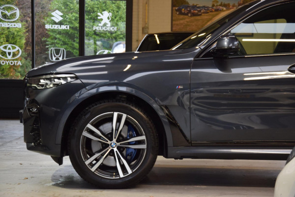 BMW X7 XDrive30d 6p. M-Pakket|1e Eig.|Org.NL|Panoramadak|Dealer Onderhouden