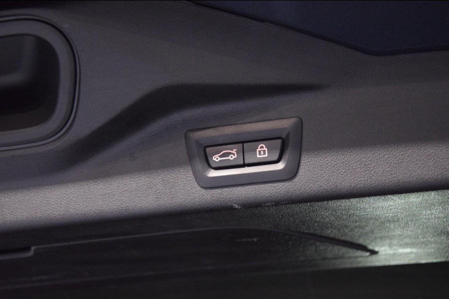 BMW X7 XDrive30d 6p. M-Pakket|1e Eig.|Org.NL|Panoramadak|Dealer Onderhouden