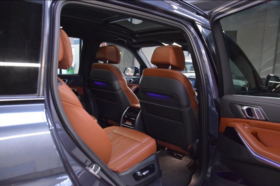 BMW X7 XDrive30d 6p. M-Pakket|1e Eig.|Org.NL|Panoramadak|Dealer Onderhouden