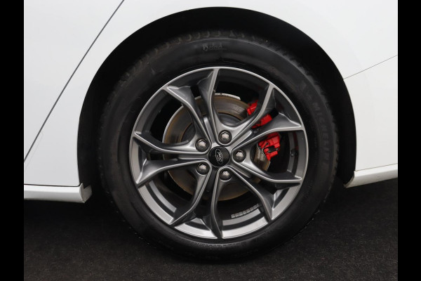 Ford Focus 1.5 EcoBoost ST Line X | Trekhaak | Adaptive cruise | Camera | Carplay | Digital Cockpit | Keyless | Full LED | Navigatie | Climate control