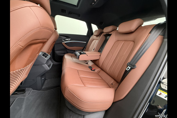 Audi e-tron 55 Quattro 95kWh 408PK Elektr.Leer+Verwarmd Pano-Dak Trekhaak Luchtvering Adap.Cruise Navi Ecc Stoelverwarming Business edition  SOH 93% LED Lmv Elek.Achterklep Privacy Glas Keyless Zwarte Hemel 1e Eigenaar 1.800KG Trekgewicht Zeer compleet! Volledig Dealer Onderhouden, net Beurt gehad bij Audi!
