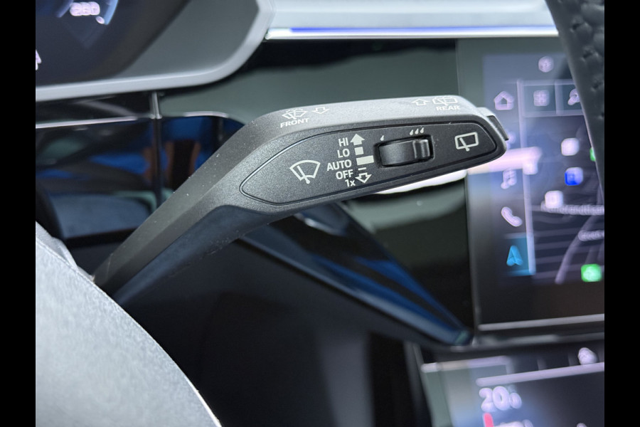 Audi e-tron 55 Quattro 95kWh 408PK Elektr.Leer+Verwarmd Pano-Dak Trekhaak Luchtvering Adap.Cruise Navi Ecc Stoelverwarming Business edition  SOH 93% LED Lmv Elek.Achterklep Privacy Glas Keyless Zwarte Hemel 1e Eigenaar 1.800KG Trekgewicht Zeer compleet! Volledig Dealer Onderhouden, net Beurt gehad bij Audi!