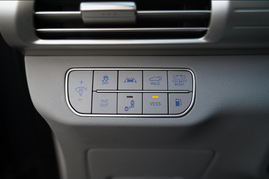 Hyundai NEXO FCEV | Verwarmde stoelen | Camera | Dealer onderhouden | Verwarmd stuurwiel | LED | Elek achterklep |