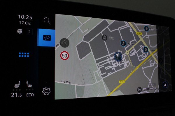 Volkswagen ID.3 First Plus 58 kWh > 91%SOH /Trekhaak / Camera / Matrix-LED / Stuurwiel verwarmd