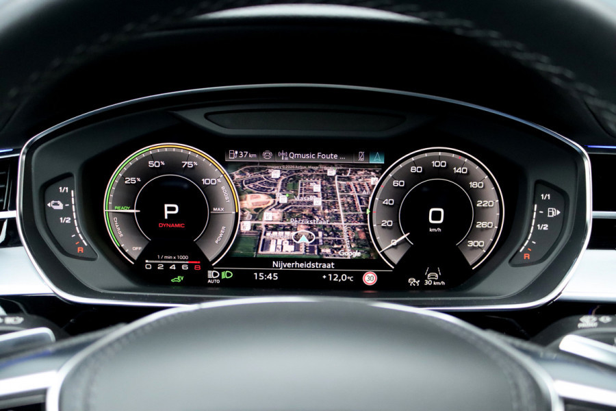 Audi A8 60 TFSI e Quattro S-Line | Luchtvering | ACC | Bang&Olufsen | Massage | Stoelventilatie | HUD | Zonnerollo's | Soft-Close | Hulppakket Tour + Plus | Voorklimatisering | Matrix-LED | Contourstoelen voor |
