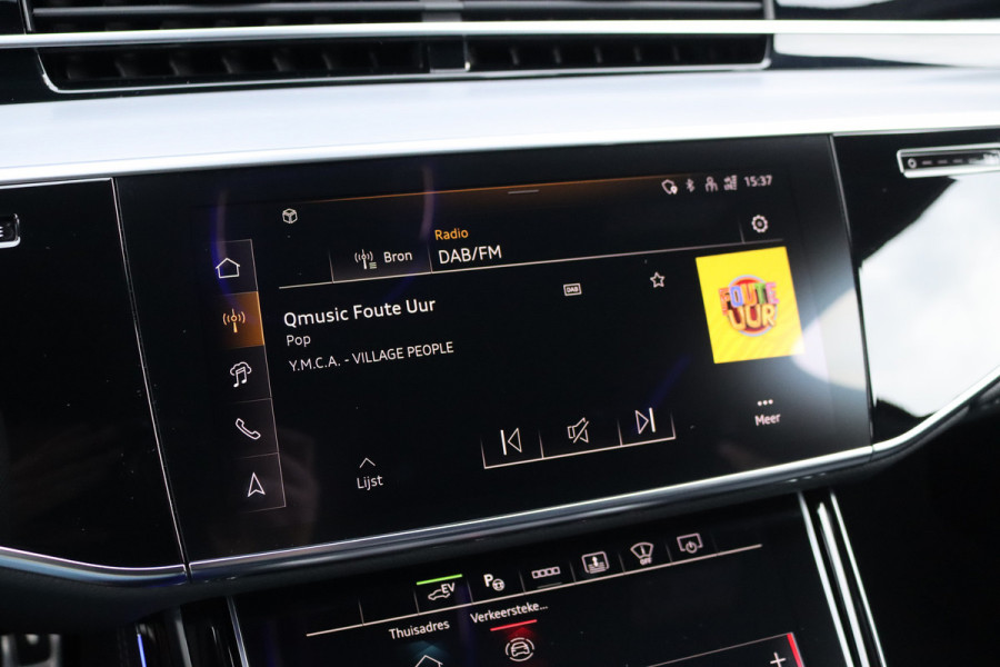 Audi A8 60 TFSI e Quattro S-Line | Luchtvering | ACC | Bang&Olufsen | Massage | Stoelventilatie | HUD | Zonnerollo's | Soft-Close | Hulppakket Tour + Plus | Voorklimatisering | Matrix-LED | Contourstoelen voor |