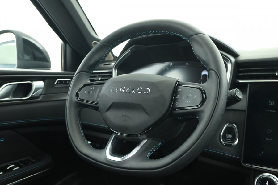 Lynk & Co 01 1.5 Zwarte Hemel, Panorama Dak, Black Pakket