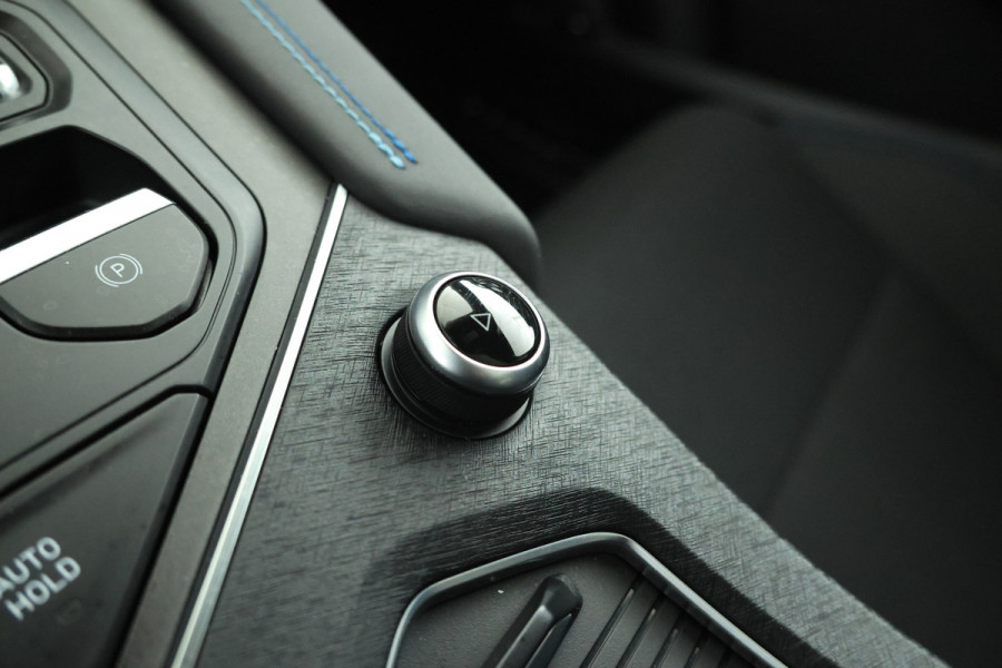 Lynk & Co 01 1.5 Zwarte Hemel, Panorama Dak, Black Pakket