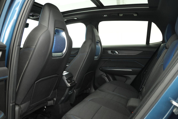 Lynk & Co 01 1.5 Zwarte Hemel, Panorama Dak, Black Pakket