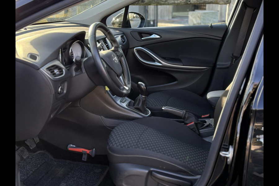 Opel Astra 1.2 Edition 2020 | Navi, Carplay/Android, PDC, Cruise, Licht/Regens., Afn. Trekhaak | Goed onderhouden |