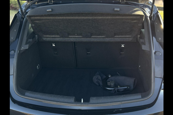 Opel Astra 1.2 Edition 2020 | Navi, Carplay/Android, PDC, Cruise, Licht/Regens., Afn. Trekhaak | Goed onderhouden |