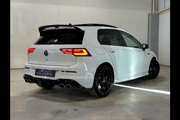 Volkswagen Golf 2.0 TSI R 4Motion | PANO | IQ LIGHTS | CAMERA | NIEUWSTAAT