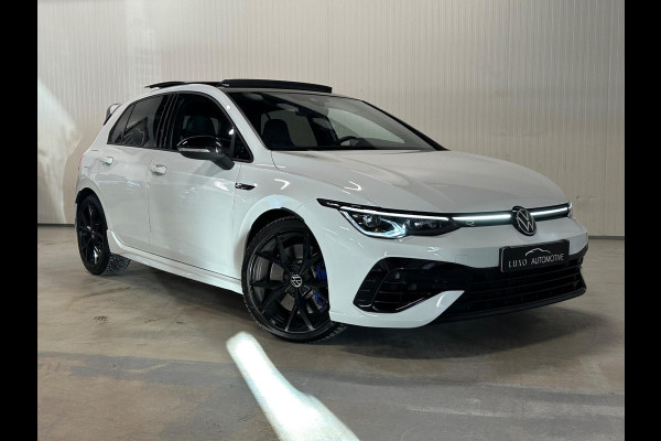 Volkswagen Golf 2.0 TSI R 4Motion | PANO | IQ LIGHTS | CAMERA | NIEUWSTAAT