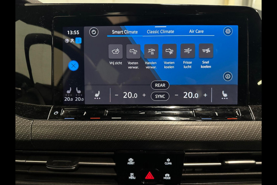 Volkswagen Golf 2.0 TSI R 4Motion | PANO | IQ LIGHTS | CAMERA | NIEUWSTAAT