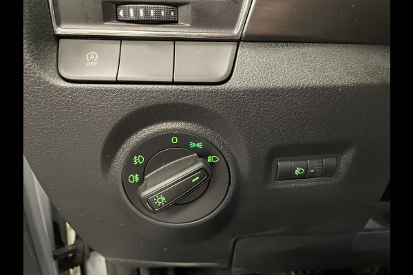 Škoda Fabia 1.0 TSI Business Edition Navigatie Apple Carplay/Android Auto Parkeersensoren achter Cruise Control Airco Lichtmetalen velgen
