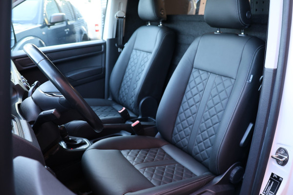 Volkswagen Caddy 2.0 TDI 150 PK L2H1 Maxi Highline | Koelwagen | L+R Schuifdeur | Bi-Xenon | ACC | Climate control | CarPlay | Navigatie | DAB | Trekhaak | Nieuwe APK | NL Auto