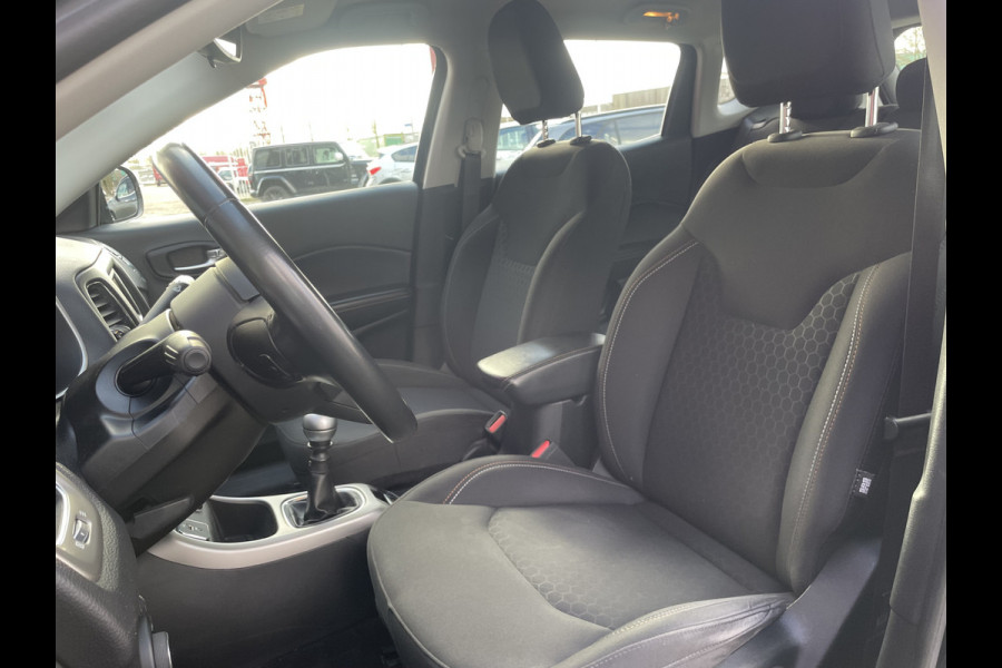 Jeep Compass 1.4T MultiAir 140 Sport | Trekhaak Meer foto's volgen!