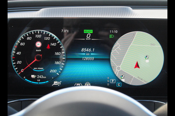 Mercedes-Benz EQC 400 4MATIC Business Solution Luxury 80 kWh | SOH 94% | Head-Up Display | Burmester Audio | 360 Camera | Schuifdak | Trekhaak |