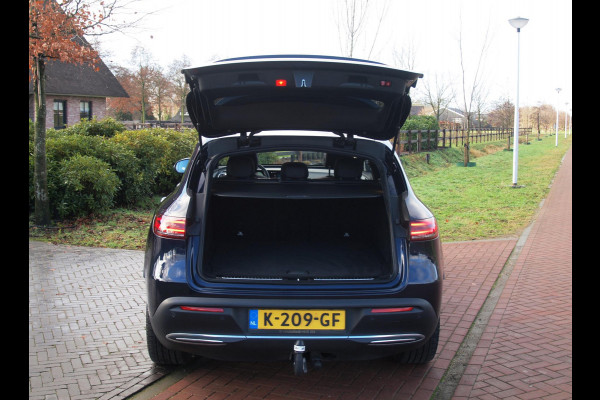 Mercedes-Benz EQC 400 4MATIC Business Solution Luxury 80 kWh | SOH 94% | Head-Up Display | Burmester Audio | 360 Camera | Schuifdak | Trekhaak |