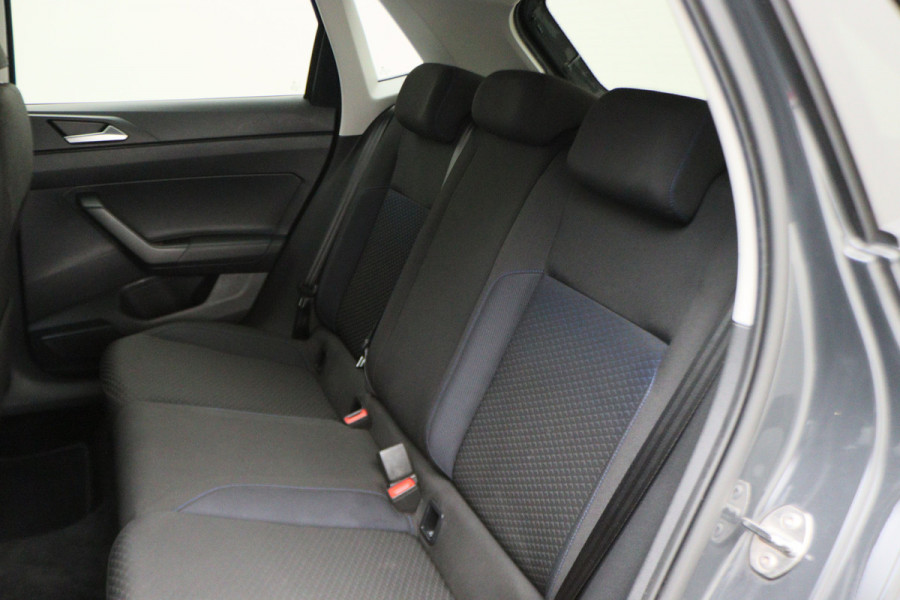 Volkswagen Polo 1.0 TSI Highline Climate, Apple Carplay, Stoelverwarming, Cruise, PDC, 15"