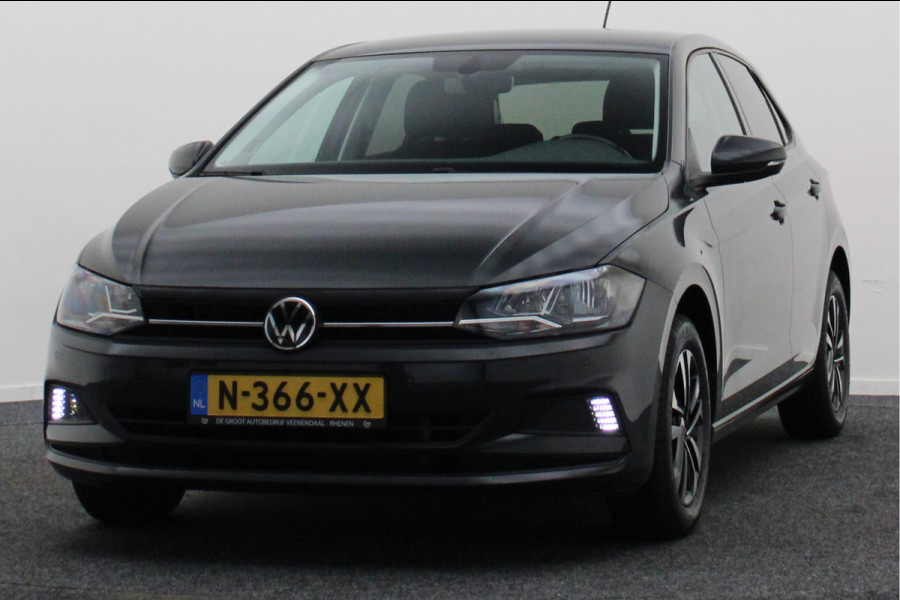 Volkswagen Polo 1.0 TSI Highline Climate, Apple Carplay, Stoelverwarming, Cruise, PDC, 15"