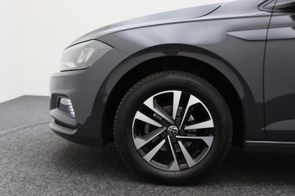Volkswagen Polo 1.0 TSI Highline Climate, Apple Carplay, Stoelverwarming, Cruise, PDC, 15"