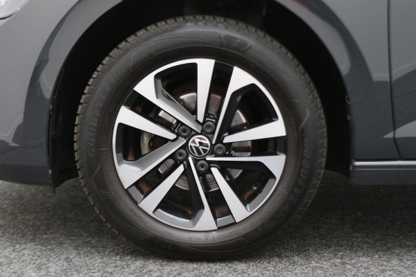 Volkswagen Polo 1.0 TSI Highline Climate, Apple Carplay, Stoelverwarming, Cruise, PDC, 15"