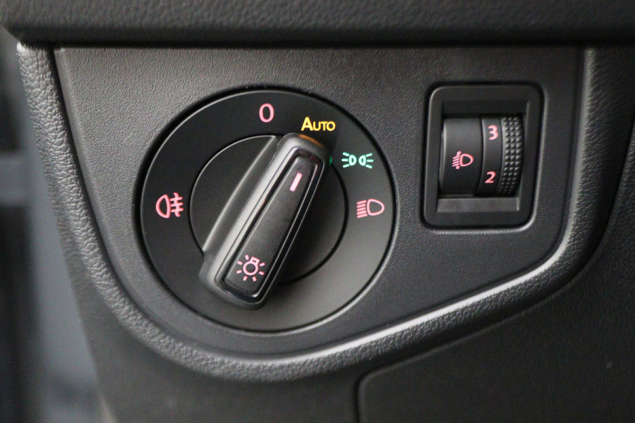 Volkswagen Polo 1.0 TSI Highline Climate, Apple Carplay, Stoelverwarming, Cruise, PDC, 15"