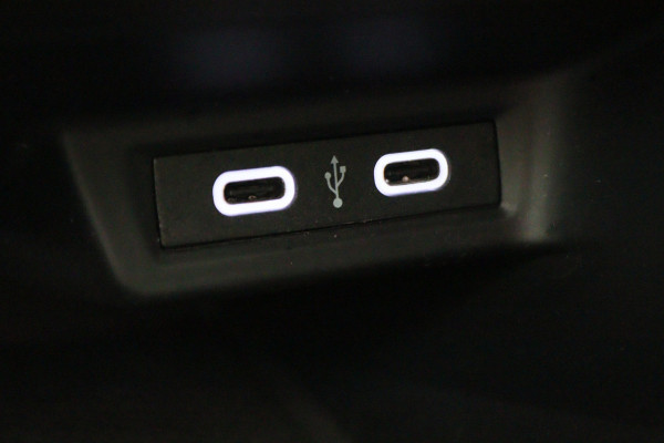 Volkswagen Polo 1.0 TSI Highline Climate, Apple Carplay, Stoelverwarming, Cruise, PDC, 15"