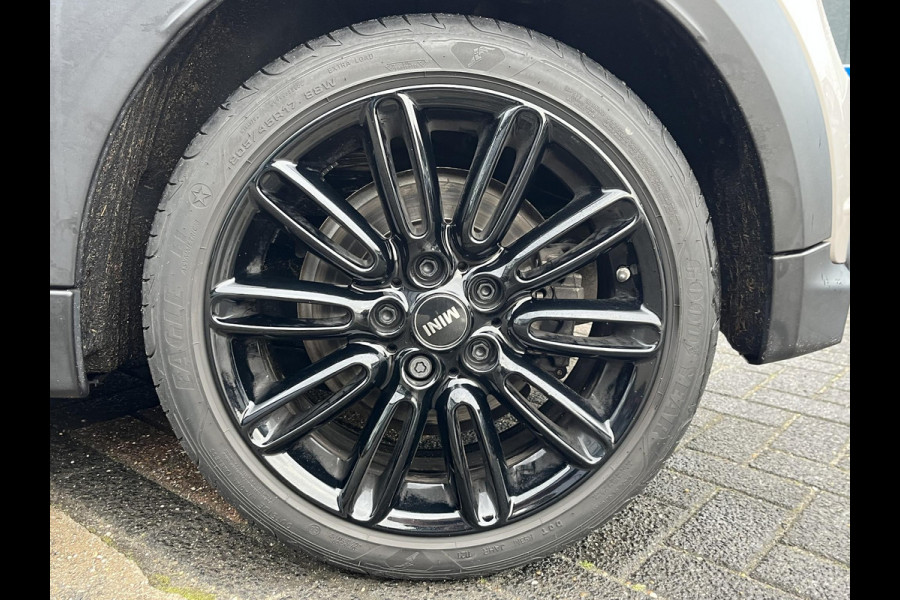 MINI Mini 2.0 Cooper S Yours 178pk Facelift! | Stuur- & stoelverwarming | Camera | Panoramadak | Adaptive Cruise Control | Harman & Kardon | Dealer onderhouden