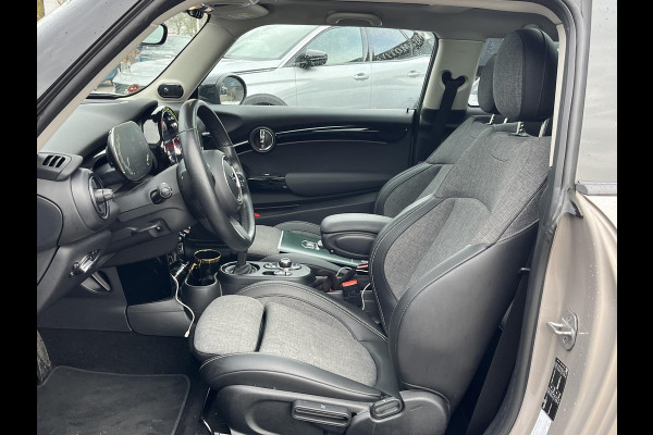 MINI Mini 2.0 Cooper S Yours 178pk Facelift! | Stuur- & stoelverwarming | Camera | Panoramadak | Adaptive Cruise Control | Harman & Kardon | Dealer onderhouden