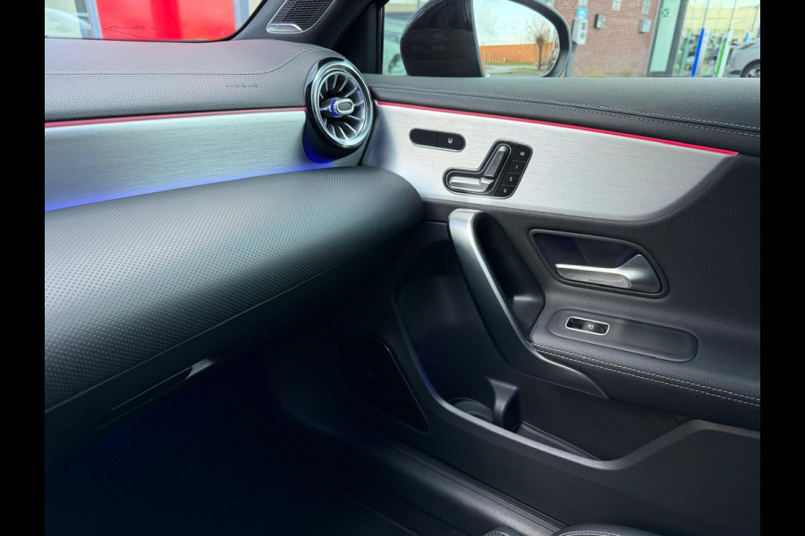 Mercedes-Benz A-Klasse AMG 35 4MATIC Prem AMG/PANO/360Cam/Full option
