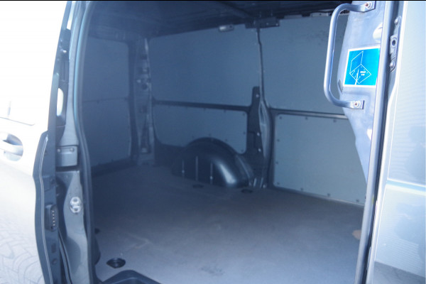 Mercedes-Benz Vito 119 CDI L2 AUT. LED, CAMERA, STOELVERWARMING, CRUISE, AIRCO, PARKEERSENSOREN